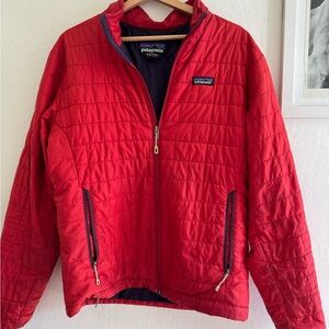 Patagonia Men's Vibrant Red Puffer Jacket